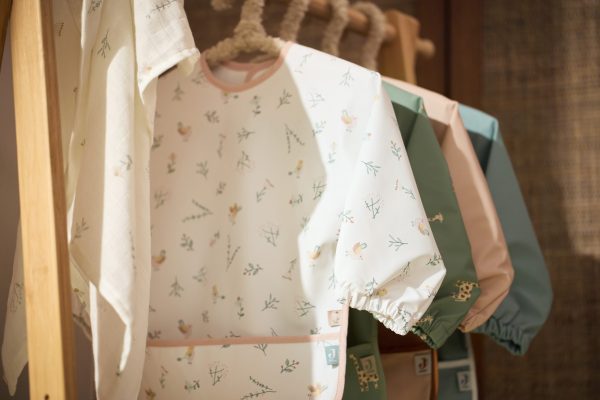 Bib Waterproof with sleeves - Lovely Birds