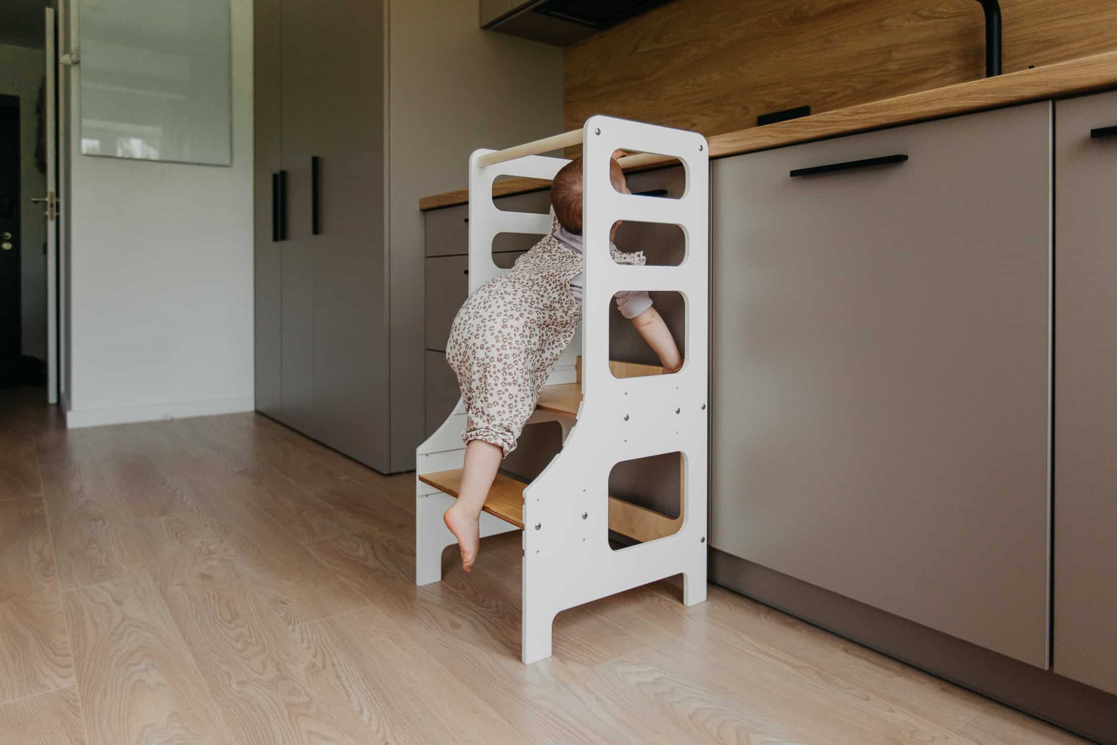 PRE-ORDER - Adjustable height kitchen tower - Image 5