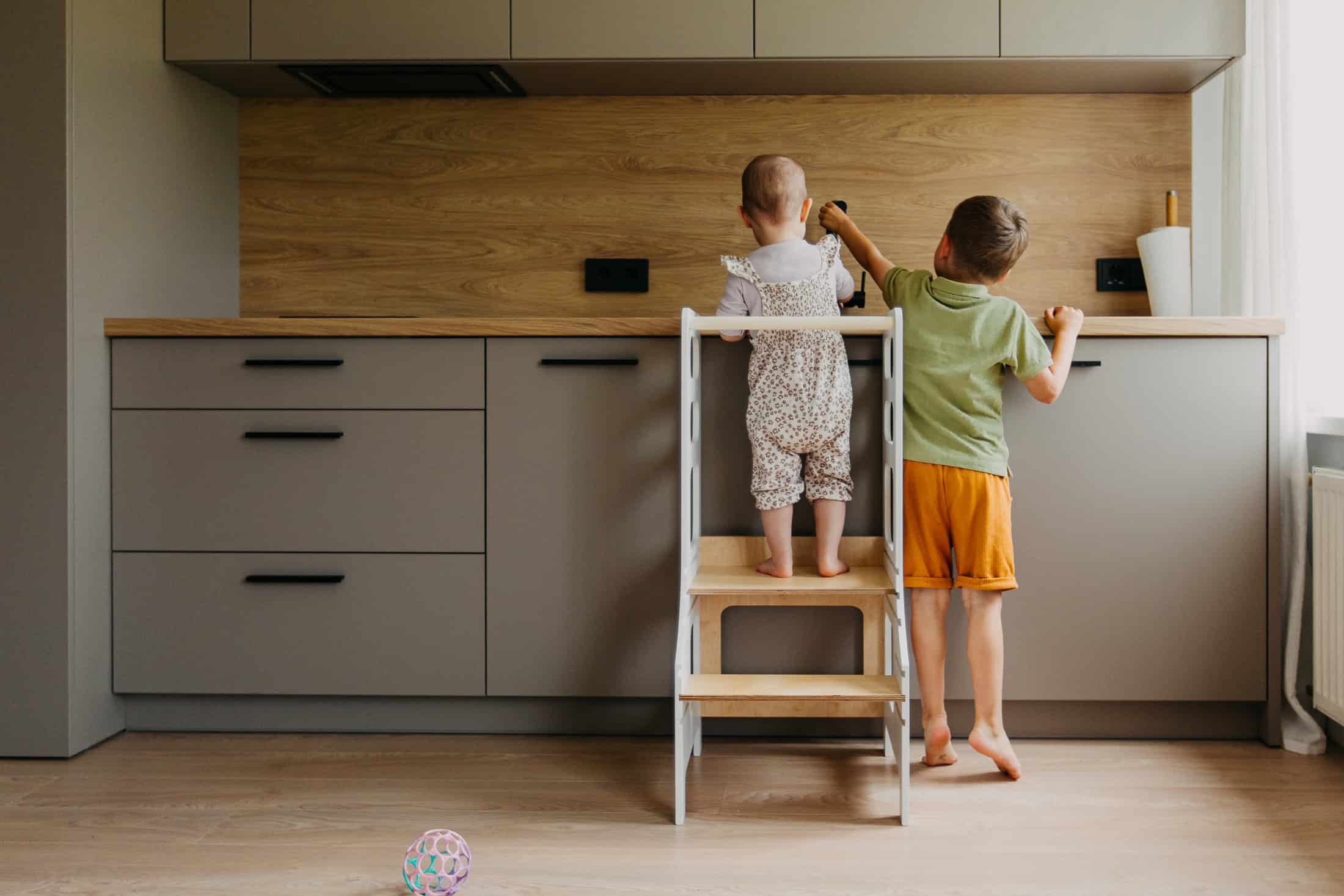 PRE-ORDER - Adjustable height kitchen tower - Image 7