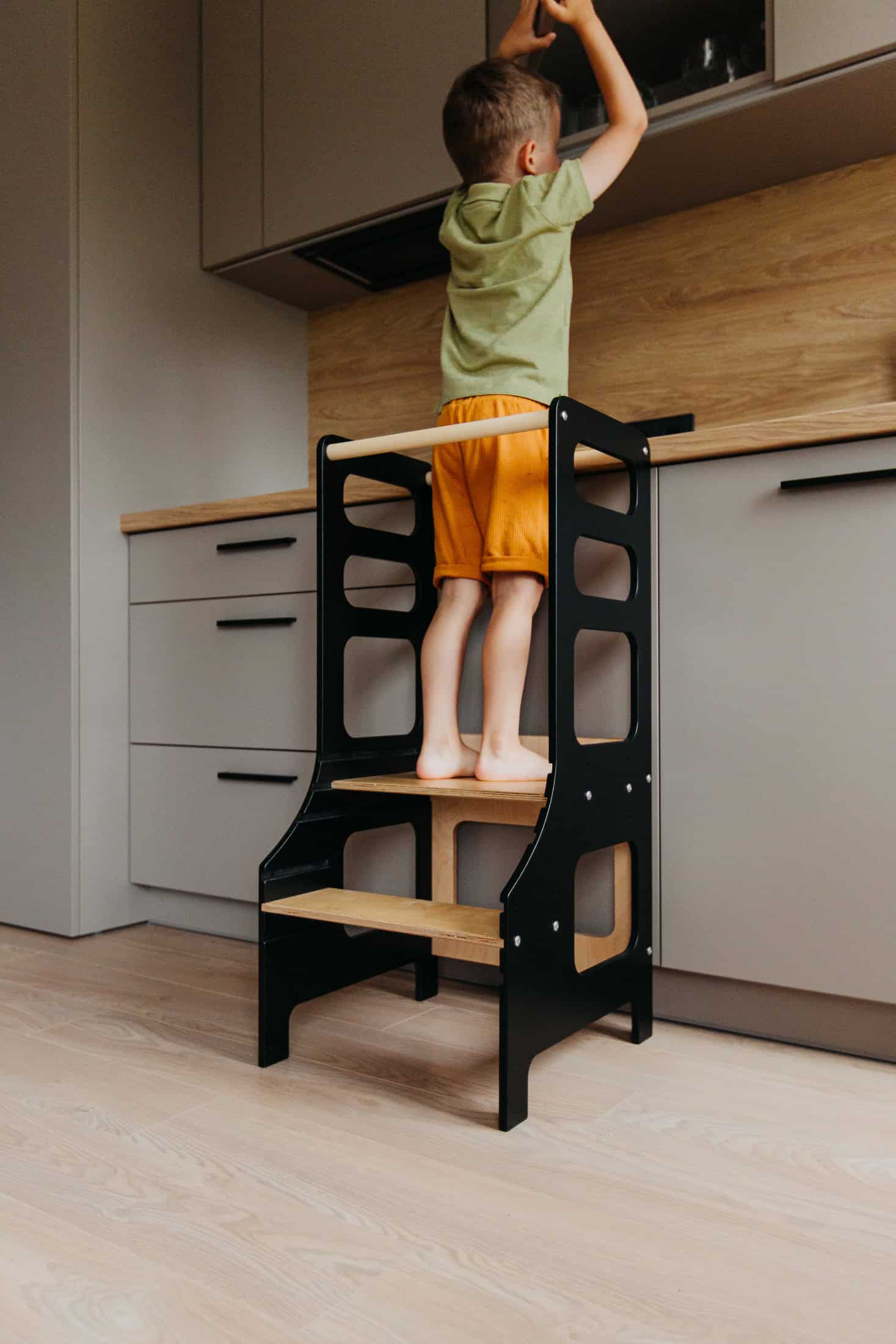 PRE-ORDER - Adjustable height kitchen tower - Image 8