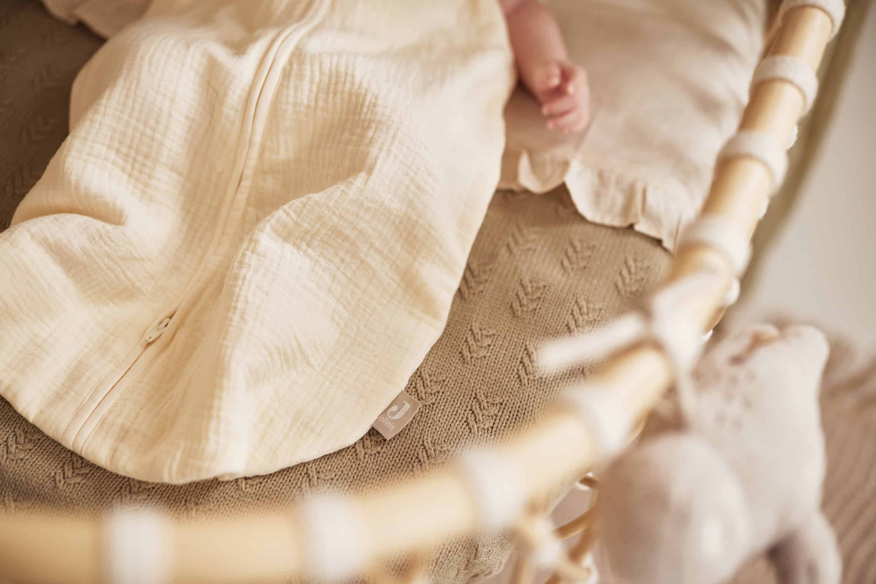 Flat Sheet – Ruffle Natural - Image 3