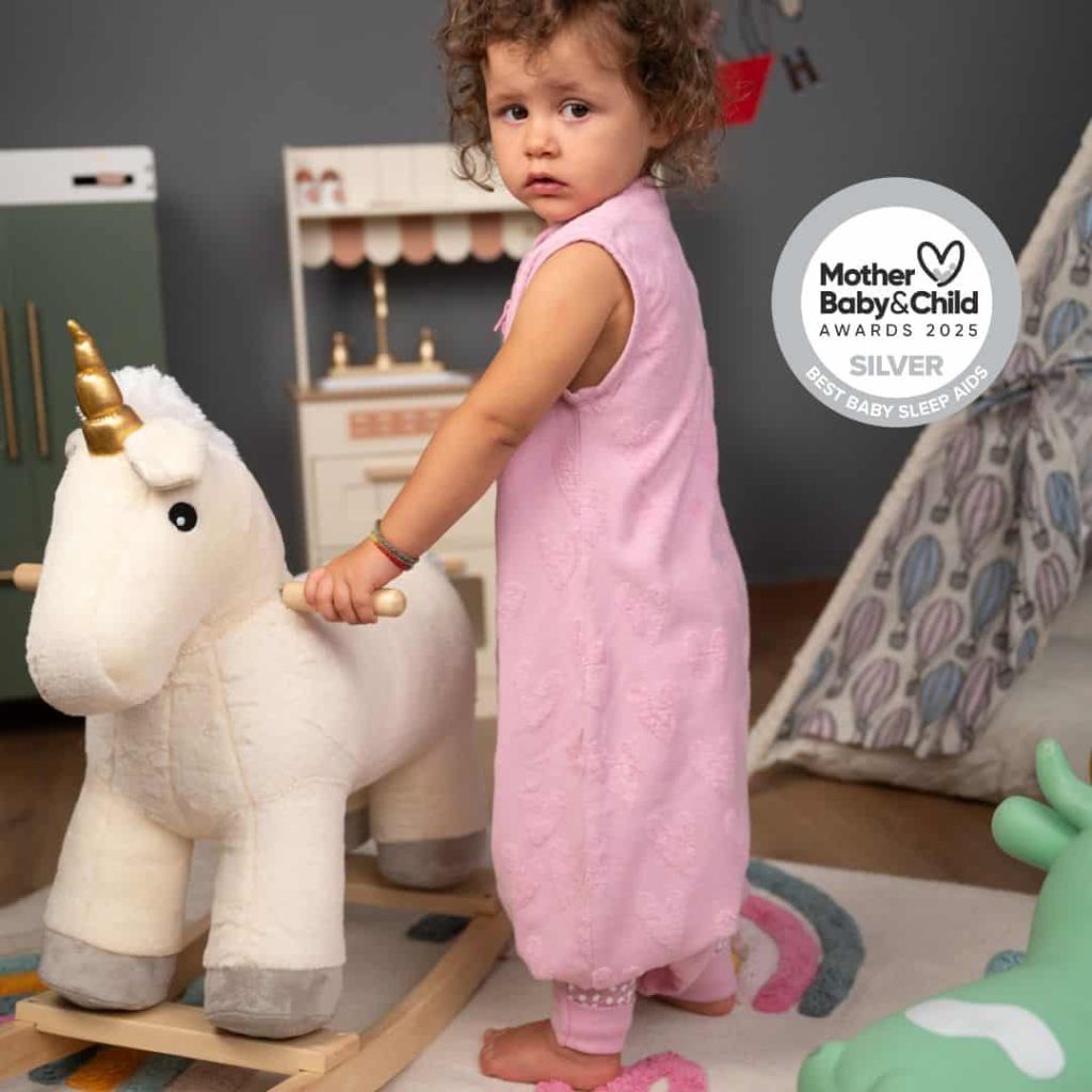 BlissJump Sleeping bag with Legs 2.5 tog - Follow your heart Pink