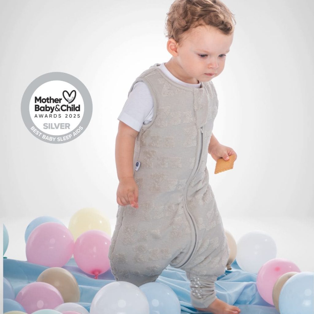 BlissJump Sleeping bag with Legs 2.5 tog - Dreamy Zzz Light Grey