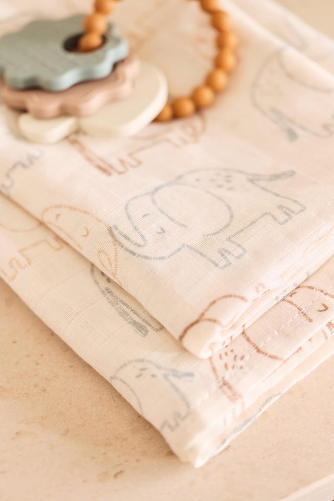 Cloth Muslin 70x70cm - Elephant tales (3-pack)