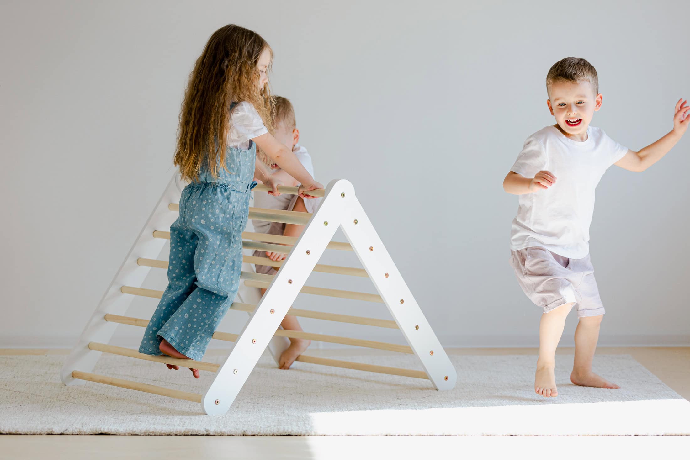 PRE-ORDER - Climbing triangle floor set - Image 11