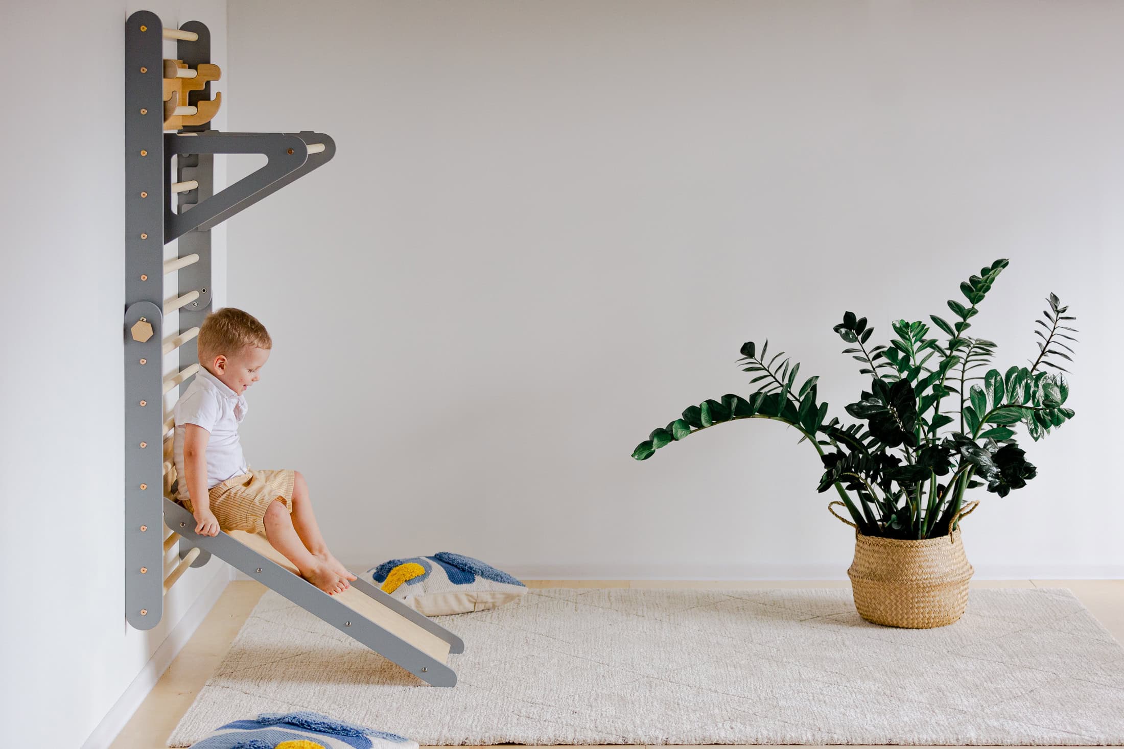 PRE-ORDER - Climbing triangle wall set with slide - Image 11